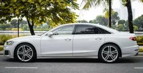 Audi S8 2020 - Chính chủ bán xe Sedan thể thao sang trọng sản xuất 2020 giá 7 tỷ 999 tr tại Hà Nội