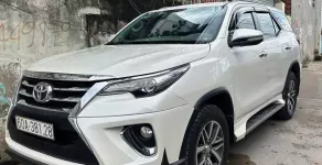 Hãng khác Khác 2017 - Chính chủ bán xe TOYOTA FORTUNER sản xuất năm 2017  giá 705 triệu tại Yên Bái