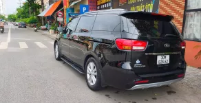 Kia Sedona 2016 - Cần bán xe nhà đi 2016 full dầu giá 660 triệu tại Thái Nguyên