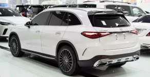 Mercedes-Benz GLC 300 2024 - Chính chủ bán xe MERCEDES  GLC300 bản V1 có hud sản xuất năm 2024 giá 2 tỷ 590 tr tại Hà Nội