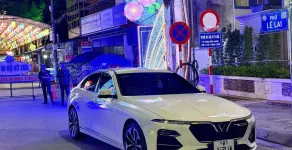 VinFast LUX A2.0 2022 - VinFast Lux A2.0 Premium giá 660 triệu tại Hà Nội