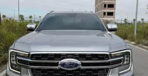 Hãng khác Khác 2022 - Ford Everest Sx 2022 đăng ký 2023 bản 4x2 bản Titanium  0912200811 giá 1 tỷ 85 tr tại Hà Nội