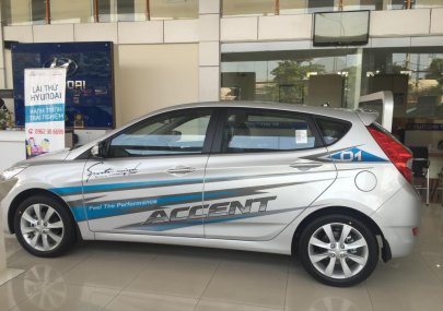 Hyundai Accent AT 2015 - Cần bán Hyundai Accent AT đời 2015, màu bạc, nhập khẩu chính hãng