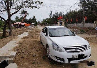 Nissan Teana  AT 2010 - Bán Nissan Teana AT đời 2010, màu trắng số tự động  