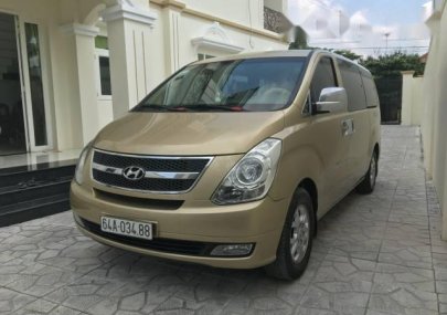 Hyundai Grand Starex   2007 - Bán Hyundai Grand Starex đời 2007, màu vàng 