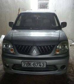 Mitsubishi Jolie  MT 2004 - Bán xe Mitsubishi Jolie MT sản xuất 2004, màu xám số sàn