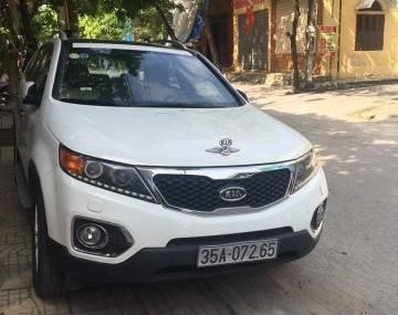 Kia Sorento 2013 - Chính chủ bán xe Kia Sorento đời 2013, màu trắng