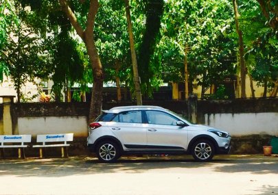 Hyundai i20 Active AT 2016 - Bán Hyundai i20 Active AT đời 2016, màu bạc, nhập khẩu nguyên chiếc, giá chỉ 535 triệu (fix cho anh em)