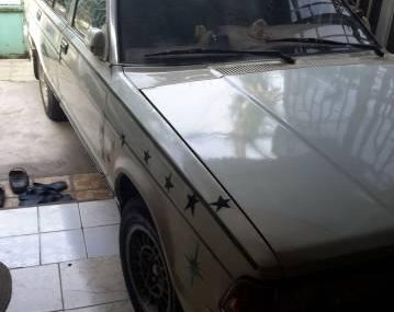 Nissan Bluebird 1982 - Cần bán lại xe Nissan Bluebird năm 1982