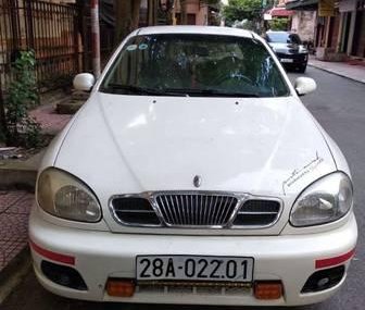 Daewoo Lanos 2000 - Gia đình bán Daewoo Lanos 2000, màu trắng