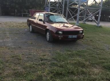 Peugeot 505 1985 - Bán Peugeot 505 năm 1985, màu đỏ 