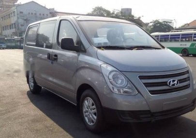 Hyundai Starex 2008 - Bán Hyundai Starex đời 2008, màu bạc, 550 triệu