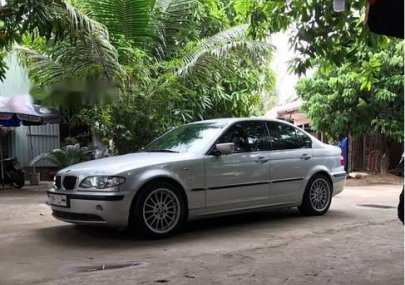 BMW 3 Series  325  2005 - Bán xe BMW 325 sản xuất năm 2005, màu bạc số tự động, giá chỉ 295 triệu