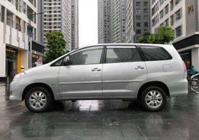 Toyota Innova   G 2012 - Cần bán xe Toyota Innova G 2012, màu bạc