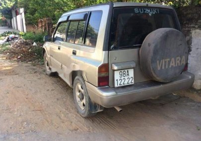 Suzuki Vitara 2005 - Cần bán xe Suzuki Vitara đời 2005, màu bạc