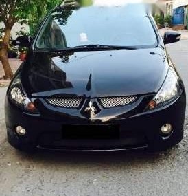 Mitsubishi Grandis  2.4 AT   2006 - Bán xe Mitsubishi Grandis 2.4 AT sản xuất 2006, màu đen như mới