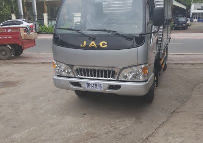 Xe tải 1,5 tấn - dưới 2,5 tấn 2017 - Thanh lý xe tải Jac 2T4 ga cơ Euro 2, hỗ trợ trả góp 90%, tặng phí trước bạ