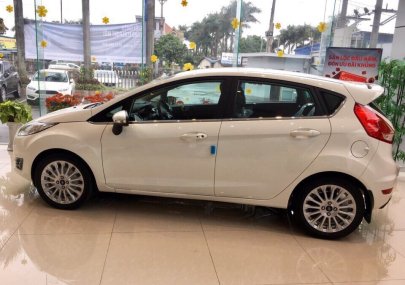 Ford Fiesta 2018 - Bán Ford Fiesta màu trắng mới tại Hải Phòng giá thương lượng. Hotline: 0901336355