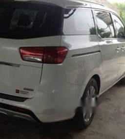 Kia Sedona   2.2 DATH 2015 - Bán Kia Sedona 2.2 DATH năm 2015, màu trắng giá cạnh tranh