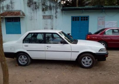 Toyota Corolla 1984 - Cần bán gấp Toyota Corolla năm sản xuất 1984, màu trắng