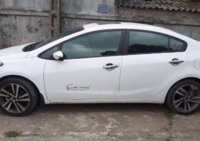 Kia Cerato   1.6 MT  2018 - Cần bán gấp Kia Cerato 1.6 MT năm sản xuất 2018, màu trắng, giá tốt