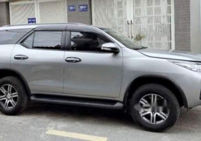 Toyota Fortuner  G   2017 - Bán Toyota Fortuner G sản xuất 2017, màu bạc, nhập khẩu nguyên chiếc số sàn