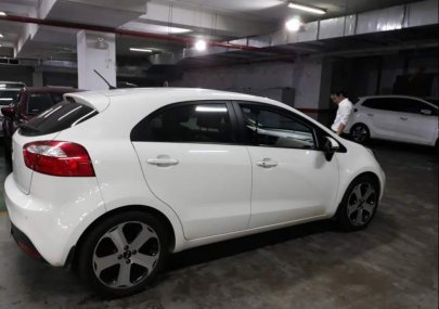 Kia Rio 2014 - Bán xe Kia Rio 2014, màu trắng, nhập khẩu nguyên chiếc, giá tốt