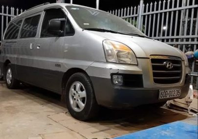 Hyundai Grand Starex 2006 - Bán Hyundai Grand Starex đời 2006, màu bạc, nhập khẩu nguyên chiếc