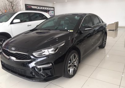 Kia Cerato delux 2019 - Cần bán xe Thaco Kia delux đời 2019, màu đen, giá chỉ 635 triệu