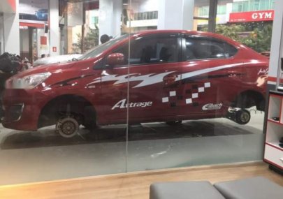 Mitsubishi Attrage 2016 - Bán Mitsubishi Attrage năm 2016, màu đỏ, xe nhập xe gia đình