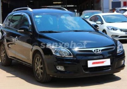 Hyundai i30   CW - AT   2010 - Cần bán gấp Hyundai i30 CW - AT đời 2010, nhập khẩu, đã đi 86.000km