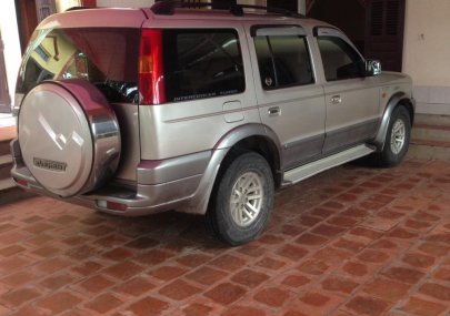 Ford Everest 2005 - Cần bán Ford Everest năm 2005, màu hồng phấn, giá tốt nhập khẩu