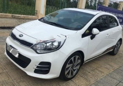 Kia Rio 2015 - Cần bán Kia Rio năm 2015, màu trắng, nhập khẩu nguyên chiếc, chính chủ