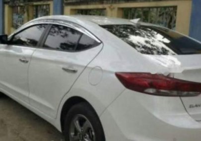 Hyundai Elantra   2010 - Bán Hyundai Elantra đời 2010, màu trắng chính chủ, giá chỉ 495 triệu