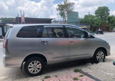 Toyota Innova  V 2009 - Bán Toyota Innova 2009, màu bạc, chính chủ