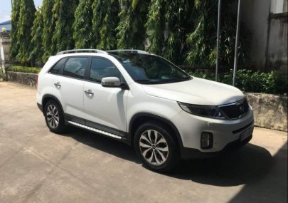 Kia Sorento 2016 - Bán xe Kia Sorento 2016, màu trắng, full option