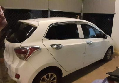 Hyundai Grand i10   2014 - Bán Hyundai Grand i10 2014, màu trắng, xe nhập