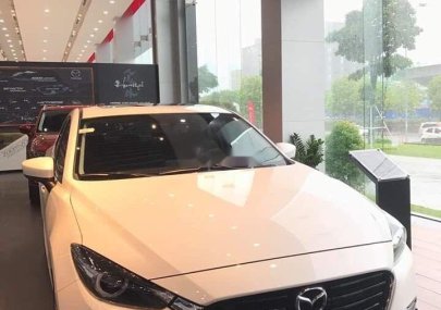 Mazda 3   2018 - Cần bán xe Mazda 3 đời 2018, màu trắng giá cạnh tranh