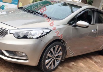 Kia K3 2014 - Do ít sử dụng nên bán Kia K3 sản xuất 2014, màu bạc