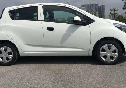 Chevrolet Spark 2017 - Cần bán Chevrolet Spark đời 2017, màu trắng như mới
