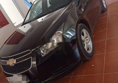 Chevrolet Cruze 2011 - Cần bán lại xe Chevrolet Cruze sản xuất năm 2011, màu đen xe nguyên bản