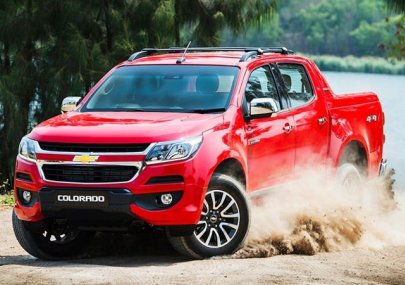 Chevrolet Colorado LT 2.5MT 2019 - Bán Chevrolet Colorado LT 2.5MT đời 2020, màu đỏ, nhập khẩu, 621 triệu