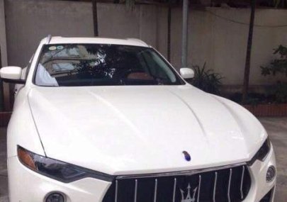 Maserati 2019 - Bán Maserati Levante sản xuất năm 2019, màu trắng, xe nhập