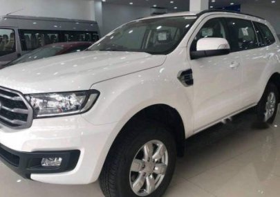 Ford Everest Ambiente 2.0L AT 2020 - Bán xe Ford Everest Ambiente 2.0L AT năm sản xuất 2020, màu trắng, xe nhập