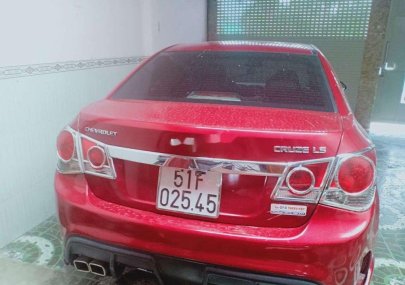 Chevrolet Cruze 2015 - Cần bán gấp Chevrolet Cruze 2015, màu đỏ
