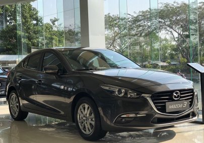 Mazda 3 Luxury 2019 - Mazda Vinh - Bán xe Mazda 3 Luxury 2019, màu đen, giá cạnh tranh