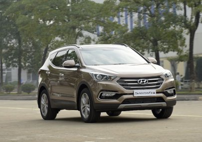 Hyundai Santa Fe 2020 - Bán Hyundai Santa Fe 2.4 máy xăng cao cấp, sản xuất 2020, giao xe nhanh tận nhà