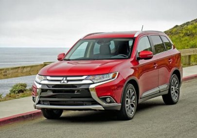 Mitsubishi Outlander 2019 - Bán nhanh giá ưu đãi khi mua chiếc Mitsubishi Outlander 2.0 CVT Premium, sản xuất 2019