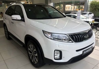 Kia Sorento 2019 - Ưu đãi giá tốt chiếc xe Kia Sorento AT Premium, sản xuất 2020, giao dịch nhanh gọn